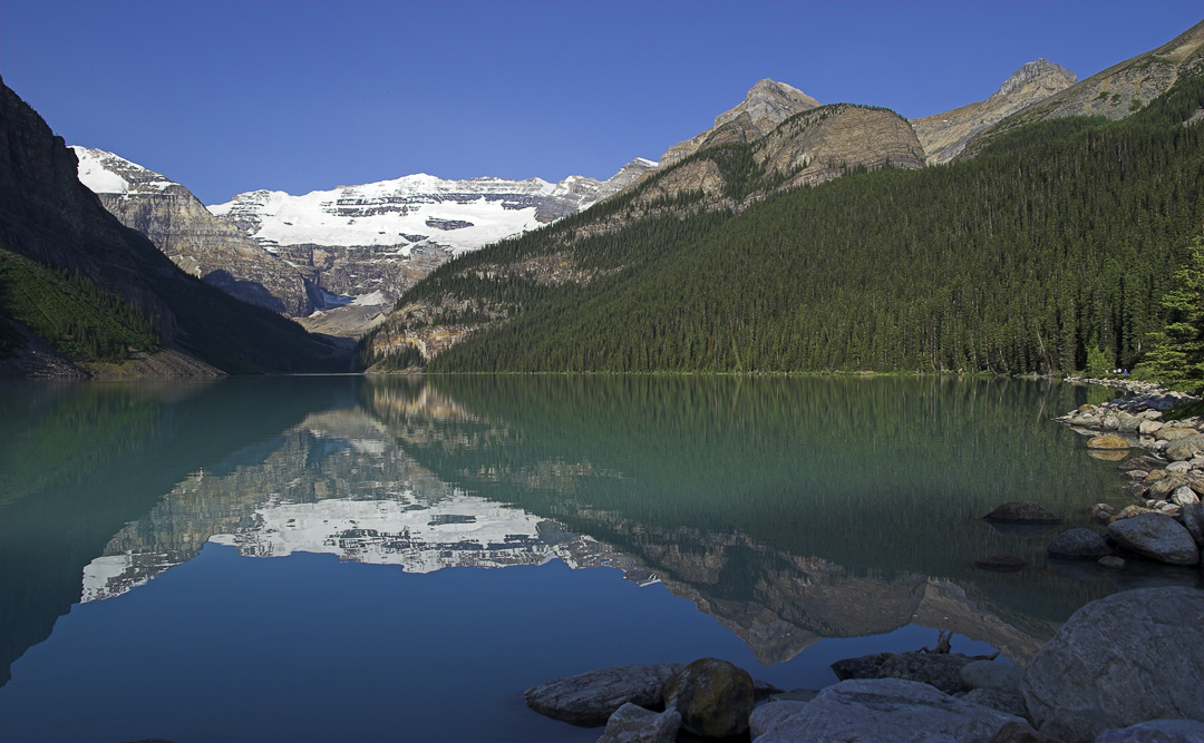 most visited lake in the rockies: lake louise